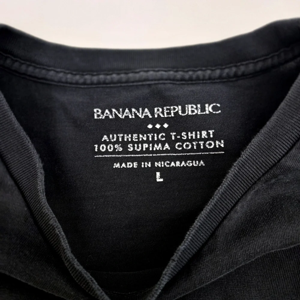 Banana Republic Men's Large Black‎ T-Shirt Supima Cotton Authentic Crew Soft Tee